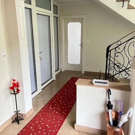 Apartment Bonne Idee - Georges - Meuble De Tourisme 4 Etoiles Chatenois (Bas-Rhin)