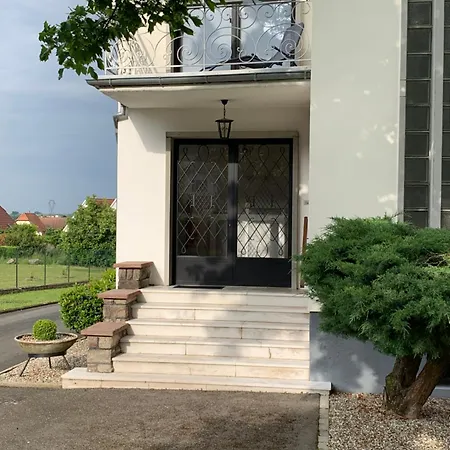Bonne Idee - Georges - Meuble De Tourisme 4 Etoiles Apartment Chatenois (Bas-Rhin)